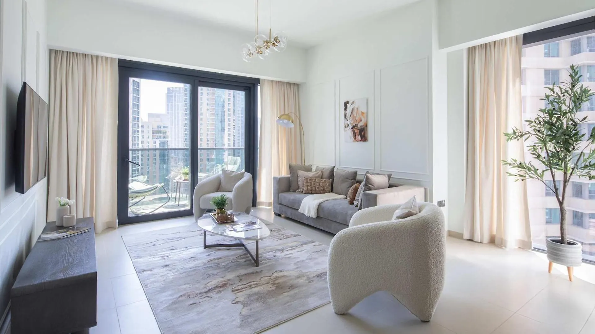 Frank Porter - Act 1 Act 2 Dubai